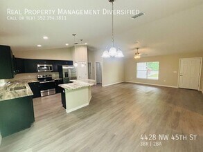 4428 NW 45th St in Ocala, FL - Building Photo - Building Photo