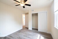 401 PLEASANT St photo'