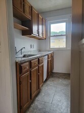 26 Stebbins St in Worcester, MA - Building Photo - Building Photo