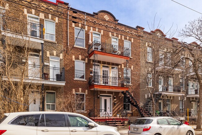 5237-5245 Des Érables Av in Montréal, QC - Building Photo - Building Photo