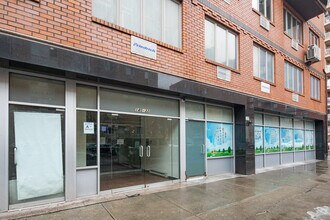 140-32 Cherry Ave in Flushing, NY - Building Photo - Building Photo