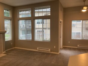14735 SW Sandhill Loop in Beaverton, OR - Building Photo - Building Photo