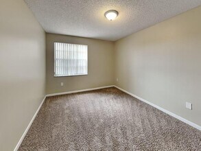 351 NW 152nd Ln in Pembroke Pines, FL - Building Photo - Building Photo