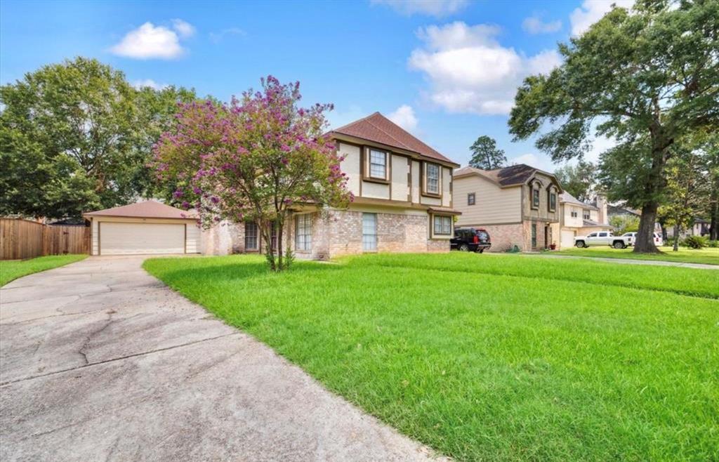 5707 Arenas Timbers Dr in Humble, TX - Building Photo
