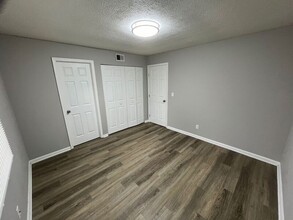 672 Knox Blvd in Radcliff, KY - Building Photo - Building Photo