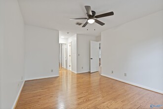 2031 Woodlawn Dr SW in Huntsville, AL - Building Photo - Building Photo