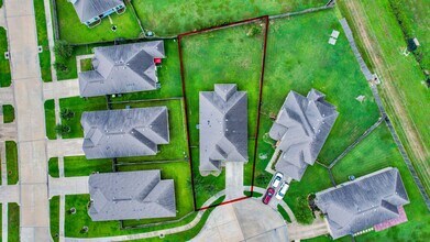 2310 Brett Ct in Missouri City, TX - Building Photo - Building Photo