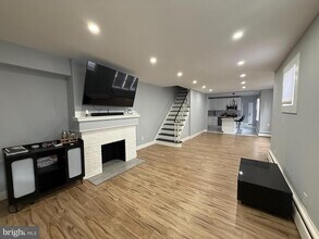 129 Clearfield Ave in Trenton, NJ - Building Photo - Building Photo