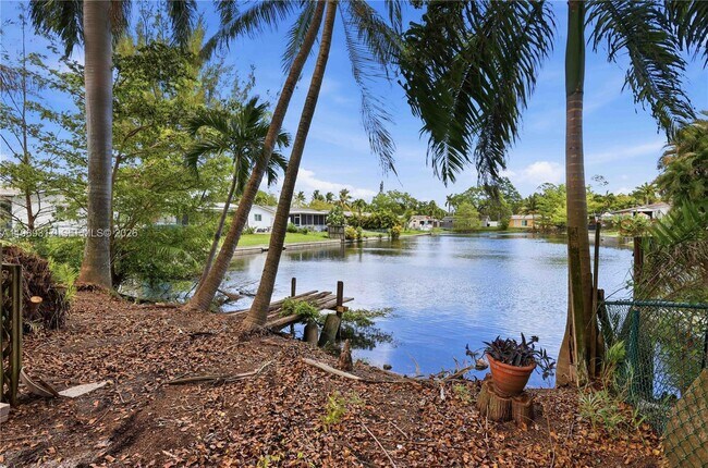 4512 SW 27th Terrace in Fort Lauderdale, FL - Building Photo - Building Photo