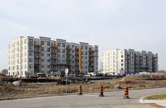 Building K in Barrie, ON - Building Photo - Building Photo