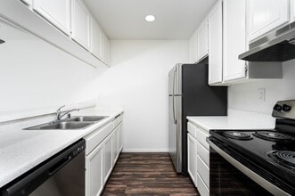 Woodman Village in San Diego, CA - Building Photo - Interior Photo