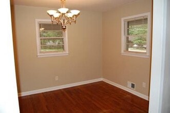 4925 Sweet Valley Rd SW in Mableton, GA - Building Photo - Building Photo