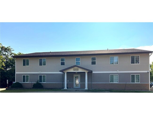 property at 1205 S Sibley Ave