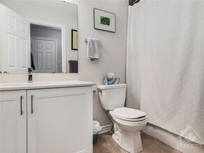 149 Walleye Private in Ottawa, ON - Building Photo - Building Photo
