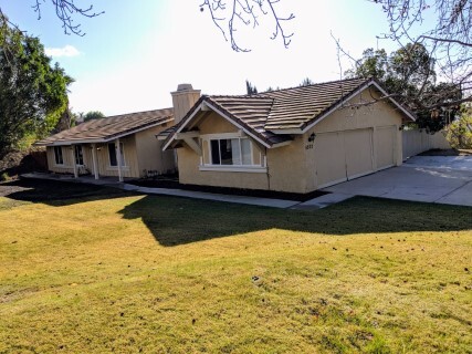 5572 Skyloft Dr in Riverside, CA - Building Photo