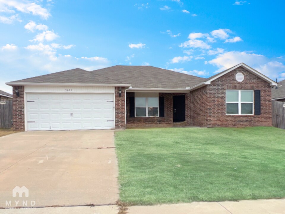 3631 S 151st E Ave in Tulsa, OK - Building Photo