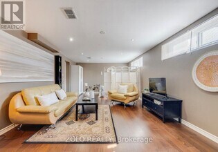 97 Allingham Gardens in Toronto, ON - Building Photo - Building Photo