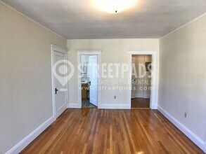 231-235 Park Dr in Boston, MA - Building Photo - Building Photo