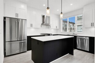 7288-7188 188 St in Surrey, BC - Building Photo