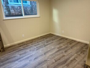 833 Taylor St, Unit 2 in Monterey, CA - Foto de edificio - Building Photo