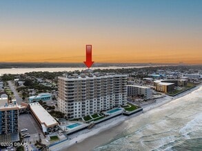 2403 S Atlantic Ave, Unit 410 in Daytona Beach Shores, FL - Building Photo - Building Photo