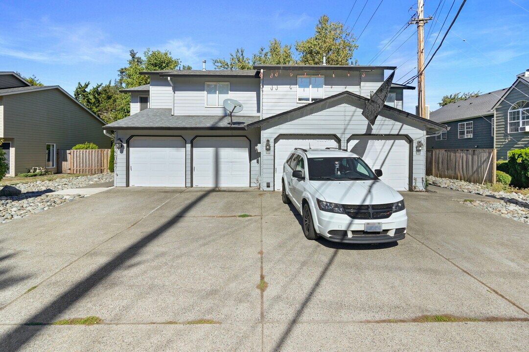 12204 SE 7th St, Unit 12204 7th St in Vancouver, WA - Building Photo