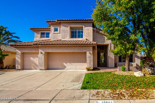 16614 N 51st St in Scottsdale, AZ - Foto de edificio - Building Photo