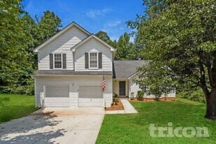 1099 Sugarcreek Way in Riverdale, GA - Building Photo