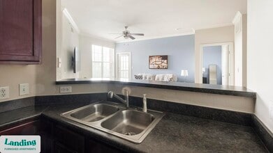 8989 West Rd in Houston, TX - Building Photo - Building Photo