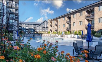 200 Manufacturers Rd in Chattanooga, TN - Building Photo