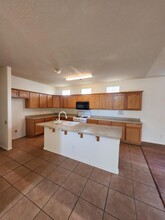 9301 Endee Rd NW in Albuquerque, NM - Building Photo - Building Photo