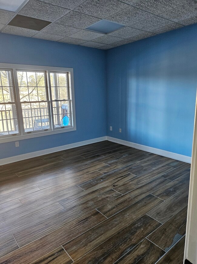 property at 4617 Blakeford Ct