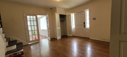 2301 Edgewood Rd in Harrisburg, PA - Building Photo - Building Photo