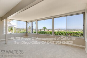 12146 Lomica Dr in San Diego, CA - Building Photo - Building Photo