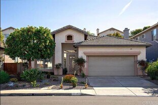 11063 Mulgrave Rd in San Diego, CA - Building Photo