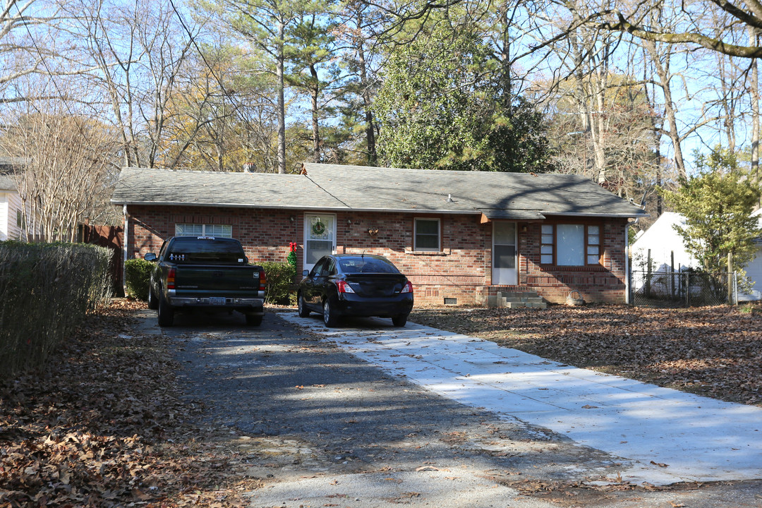 704 Appleton Dr Se in Marietta, GA - Foto de edificio