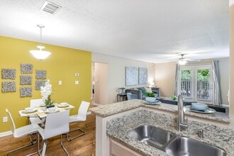 Avalon Apartment Homes in Starkville, MS - Building Photo - Building Photo
