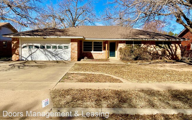 1620 56th St in Lubbock, TX - Building Photo - Building Photo