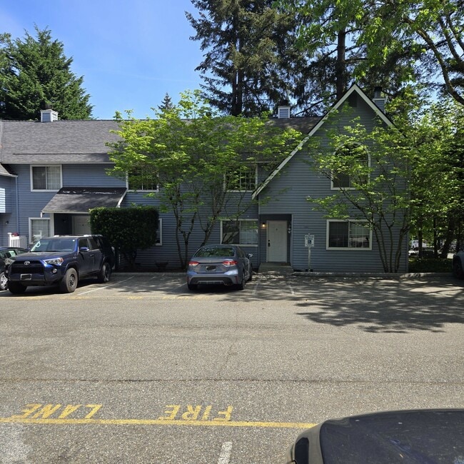 5731 200th St SW in Lynnwood, WA - Building Photo - Building Photo
