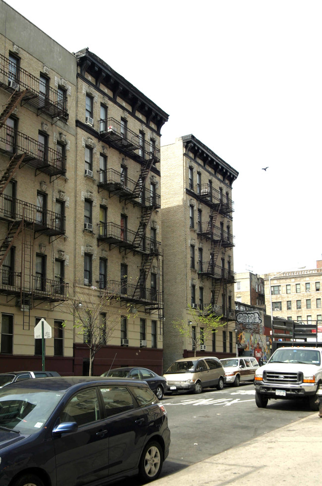 580 w 176 Street in New York, NY - Building Photo - Building Photo