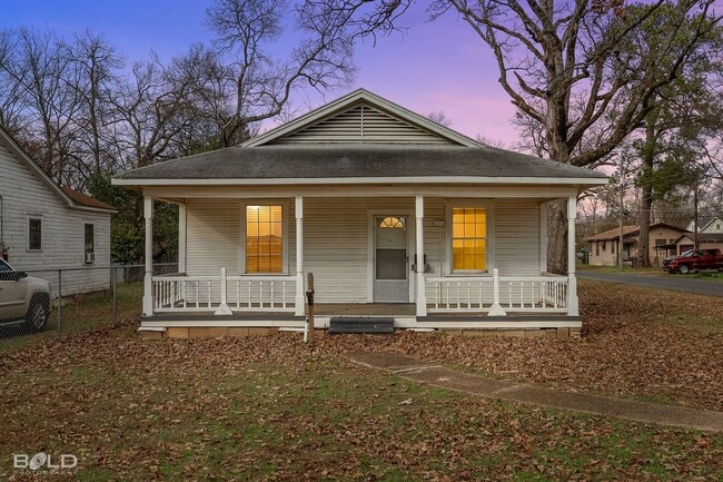 property at 1502 Camille St