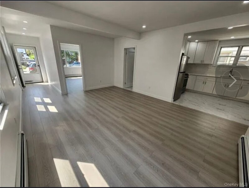 45-58 172nd St in Queens, NY - Building Photo