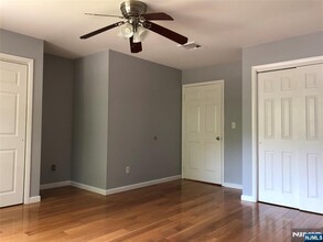 610 Roosevelt Blvd in Paramus, NJ - Building Photo - Building Photo