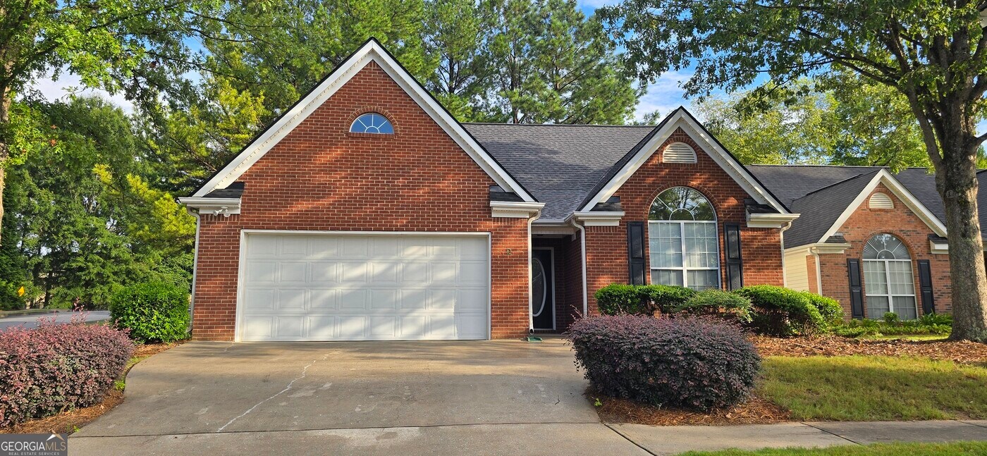 2 Mill Ridge Pl in Newnan, GA - Building Photo