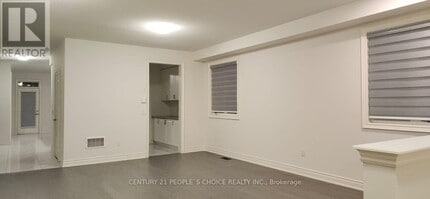 30 Cattail Cres in Hamilton, ON - Building Photo - Building Photo