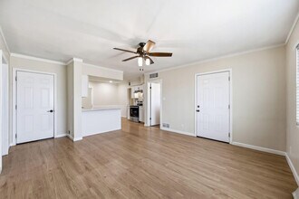 2421 W Anderson Ave in Phoenix, AZ - Building Photo - Building Photo