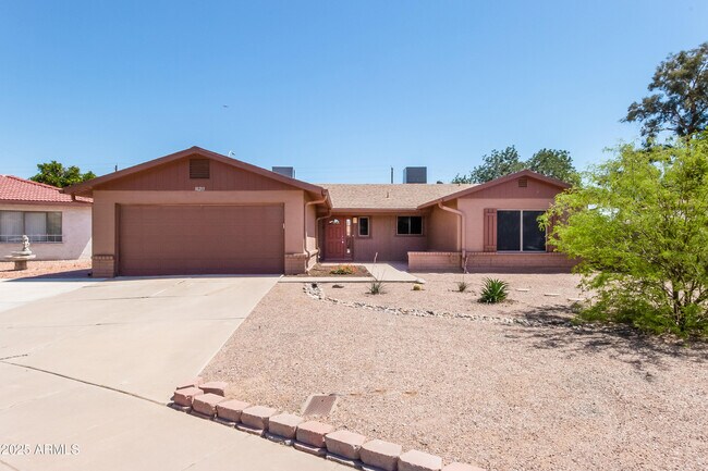 property at 10213 N 51st Dr