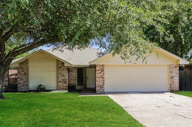 property at 516 E Lark Ct