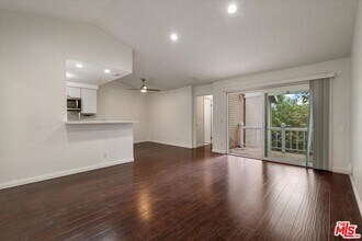 3802 Dunford Ln in Inglewood, CA - Building Photo - Building Photo