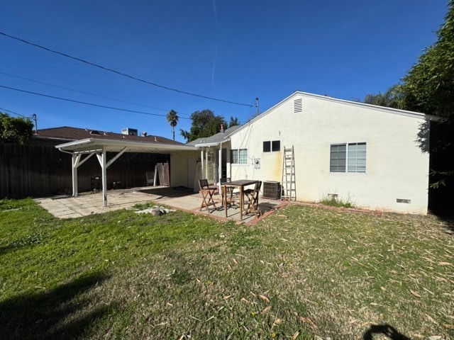 18020 Collins St in Encino, CA - Foto de edificio - Building Photo